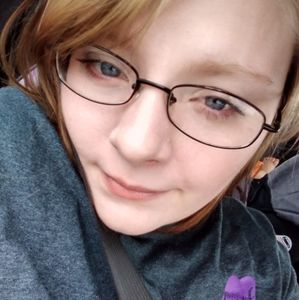 Meet your Posher, Brenna